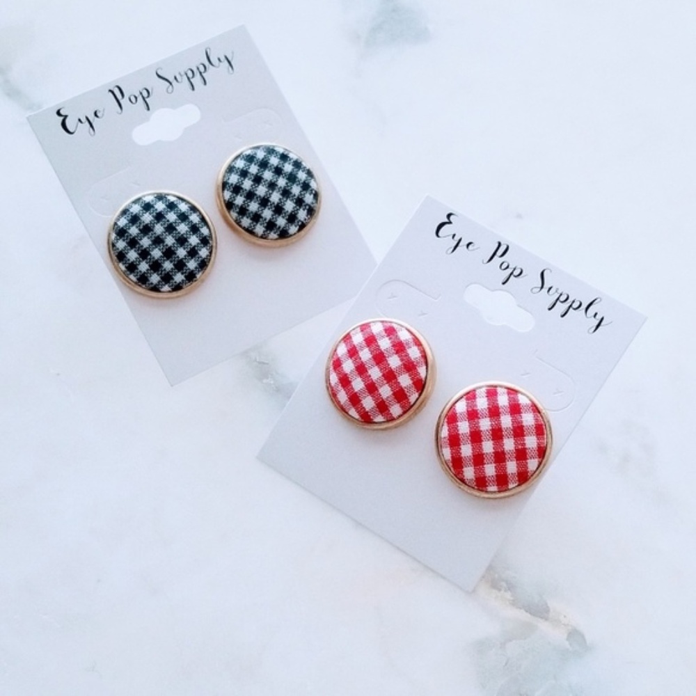 Stud statement earrings